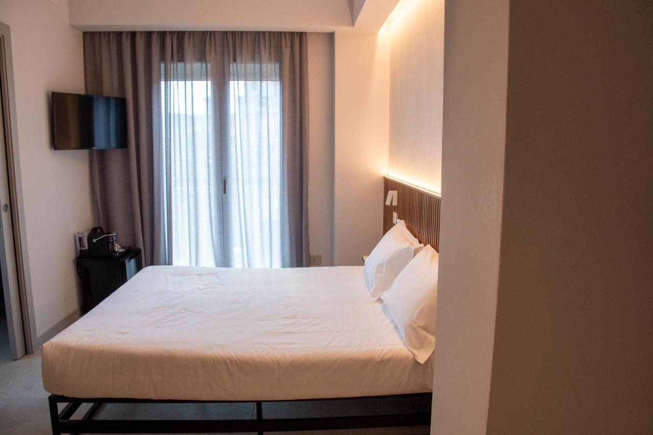 Villa D'Orville Luxury Suites Таормина Экстерьер фото