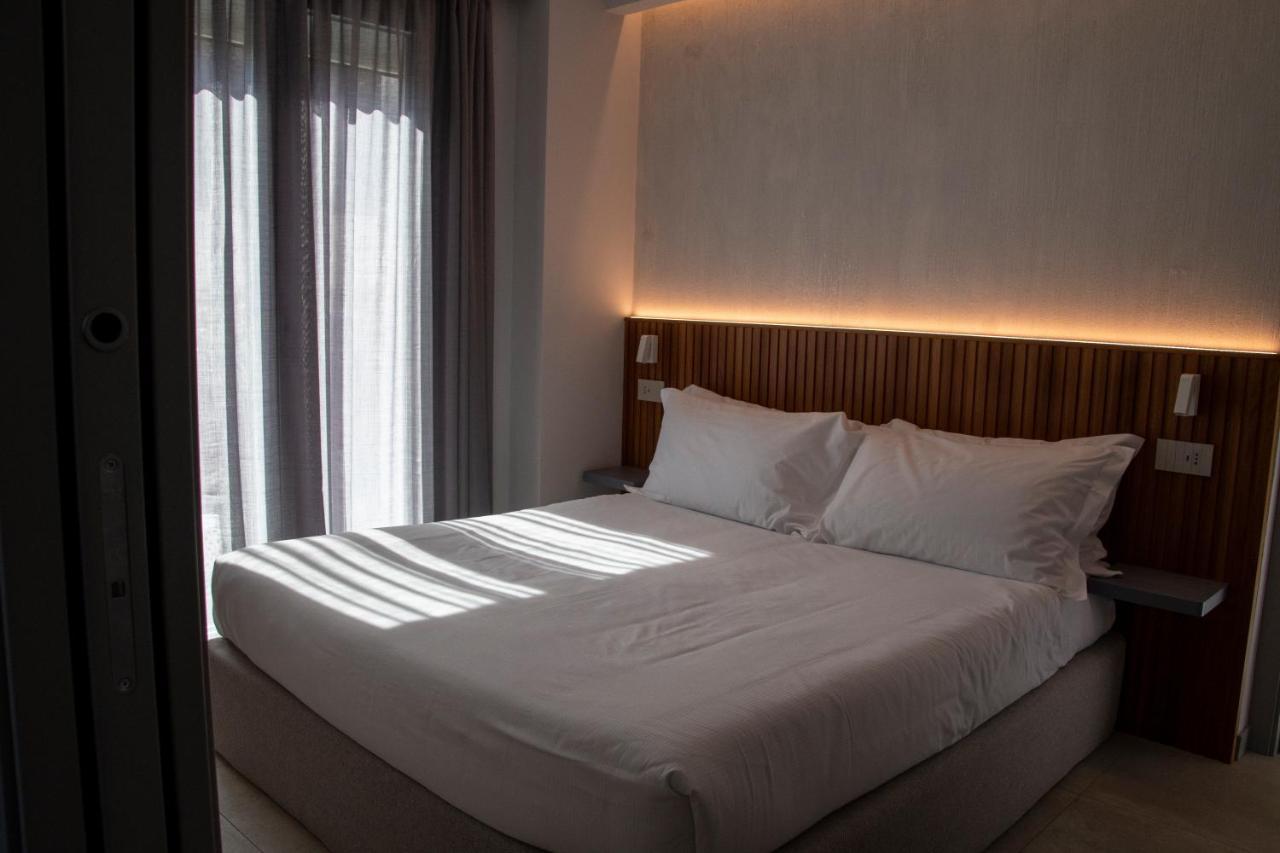 Villa D'Orville Luxury Suites Таормина Экстерьер фото