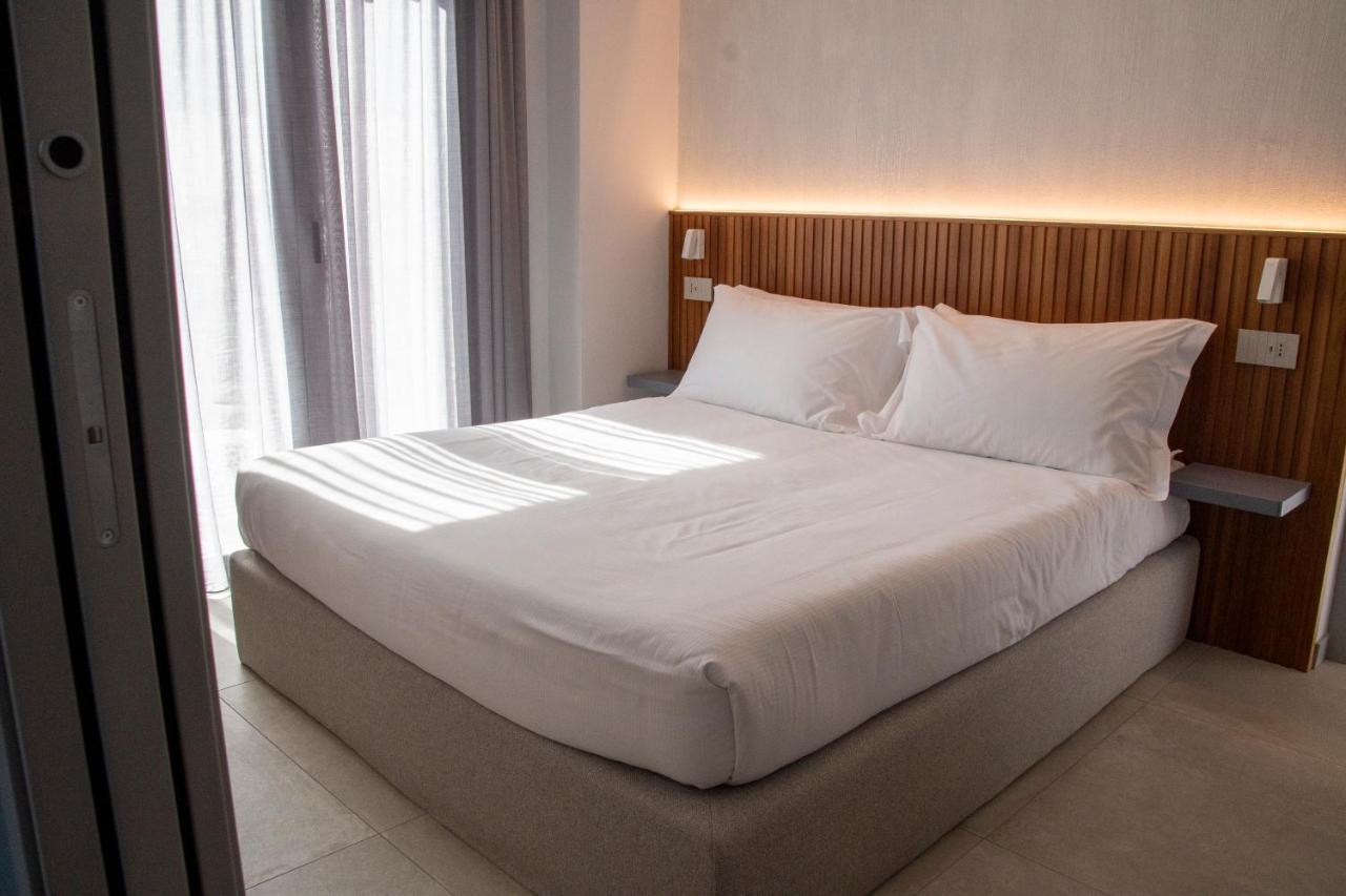 Villa D'Orville Luxury Suites Таормина Экстерьер фото
