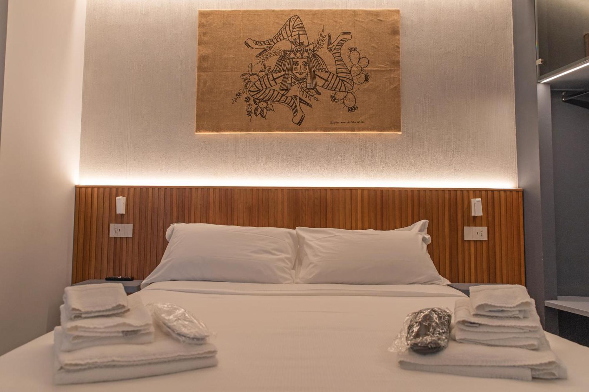 Villa D'Orville Luxury Suites Таормина Экстерьер фото